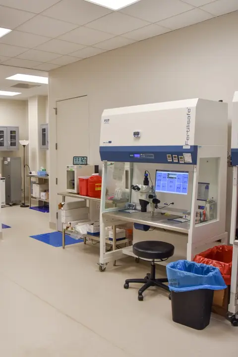 Wider view of the Arbor Fertility embryology lab showing Fertilisafe workstations.